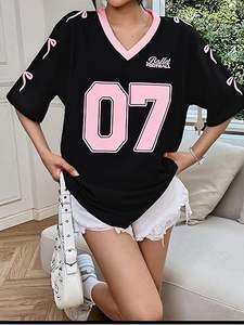 Vente en gros de maillots de football américain personnalisés et élégants, t-shirts surdimensionnés pour femmes, vêtements d'entraînement tendance, maillot American Girl - Product Image 5