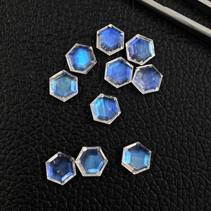 หินมูนสโตนสีรุ้งธรรมชาติอัญมณีกึ่งมีค่าทรงแบนทรงหกเหลี่ยมหลวมจากผู้ผลิต - Product Image 1