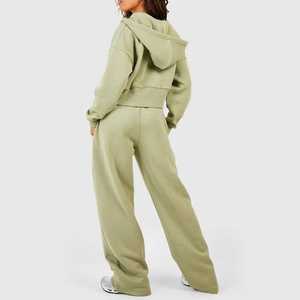 2026 Wholesale Two Piece Crop Top Hoodie and Sweatpants <b>Set</b> for Women Custom Fleece Oversized Pullover Cropped - Product Image 5