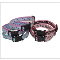 Harnais pour animaux de compagnie en nylon de qualité supérieure avec clous métalliques et motif géométrique abstrait, design tendance et élégant, série mode Vietnam