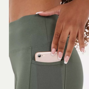 Soutien-gorge de sport pour femme à maintien élevé – Tissu respirant et écologique, fermeture à cordon, dos nageur, rembourré, pour le yoga et la gym - Product Image 3
