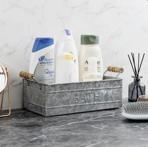 Panier de rangement en métal galvanisé en gros avec poignées en bois, organiseur de salle de bain rustique, bac de rangement pour la restauration - Product Image 1
