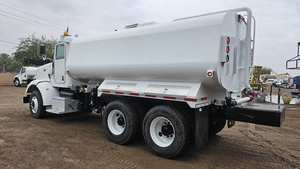 Long Haul Freight Semi <b>Truck</b> Tractor Head 6x4 Sleeper Cab Diesel Heavy Duty Transport <b>Truck</b> - Product Image 6