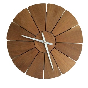 Horloge murale en bois rustique avec marqueurs d'heures en corde, artisanale, rectangulaire, moderne, pièce maîtresse, fonctionne à piles, décorative, pour la maison, le bureau, unique - Product Image 1