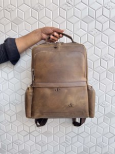 Nouveauté 2026 Sac à dos en cuir véritable style vintage souple pour ordinateur portable, durable, usage quotidien, unisexe, style minimaliste - Product Image 1