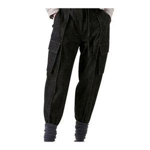 Jean cargo streetwear pour femme, en coton noir uni, taille régulière, coupe large, respirant - Product Image 4