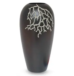 Florero de Metal Minimalista Hecho a Mano para Espacios Modernos, Florero de Metal de Lujo para Decoración Interior del Hogar - Product Image 1