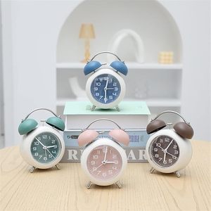 Reloj Despertador Clásico Moderno de Lujo |   Reloj de Mesa Analógico Silencioso sin Tictac con Alarma Fuerte, Luz Nocturna, Esfera Luminosa, para Oficina - Product Image 3