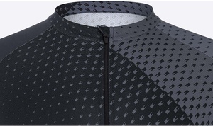 Maillots de cyclisme unisexes respirants et antibactériens en polyester 100 % avec système d'aération, personnalisables par sublimation – Vêtements de vélo très demandés - Product Image 3