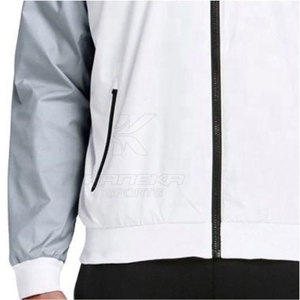 Chaqueta Ligera con Capucha para Lluvia, Casual, de Invierno, 2026, para Uso en Exteriores, con Cierre Completo, 100% Poliéster, Logotipo Frontal - Product Image 4