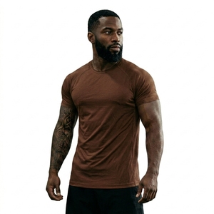 T-shirt unisexe 100 % coton respirant à séchage rapide personnalisable pour le sport et le streetwear, 230 g, col rond, manches courtes, coupe oversize - Product Image 1
