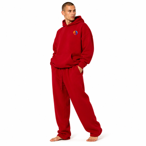Combinaison en polaire surdimensionnée pour homme, conçue avec un tissu en polaire doux, coupe ample confortable, toucher doux et chaleur douillette pour les voyages hivernaux - Product Image 1