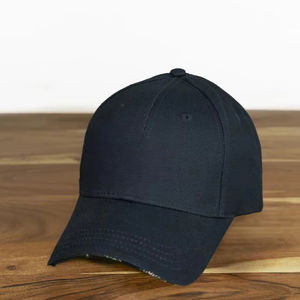 Casquette de baseball imperméable élégante 2026 avec sangle réglable, design tendance pour l'équitation en extérieur - Product Image 1