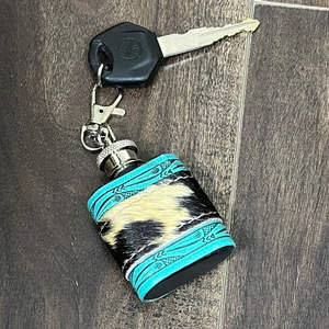 ขายส่งจากโรงงานโดยตรง กระติกน้ำขนาดเล็กแบบพกพา หนังวัวแท้สีเทอร์ควอยซ์ พร้อมพวงกุญแจหนัง  สำหรับใส่ไวน์ เหมาะสำหรับเป็นของขวัญ - Product Image 5