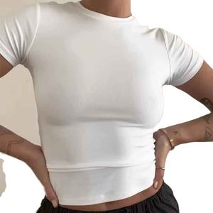 T-shirt court en coton premium pour femme, personnalisable en gros, uni, élégant et tendance, idéal pour les commandes OEM en vrac - Product Image 1
