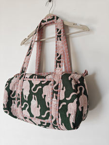 Sac de voyage matelassé en coton vert foncé à imprimé tigre, fermeture éclair, doubles poignées, unisexe |   Sac léger 20-35L - Product Image 3