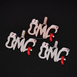 จี้ตัวอักษร "OMG" สุดหรู ประดับเพชรโมอิสซาไนต์ สร้อยคอฮิปฮอป สายโซ่ระยิบระยับ เครื่องประดับสั่งทำพิเศษสำหรับผู้ชาย - Product Image 4