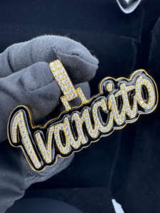 Pendentif personnalisé phosphorescent Bijoux fins Argent 925 Moissanite Diamant Iced Out Nom Lettre Pendentif Collier - Product Image 5