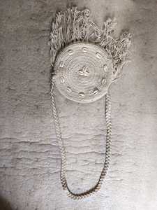 Bolso Bandolera Redondo Tejido a Crochet con Flecos de Borlas, Estilo Bohemio, Bolso de Playa para Mujer, Capacidad de 1L, Ligero, para Uso Diario - Product Image 1