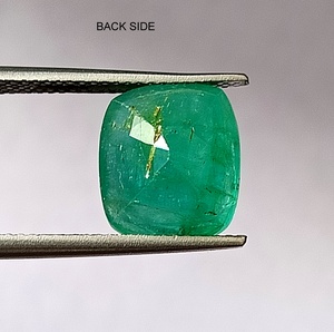 Pierre précieuse naturelle émeraude verte zambienne de 5 carats, taille coussin, facettée, pour la fabrication de bijoux - Product Image 6