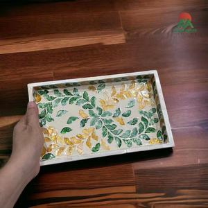 Bandejas Decorativas de Mármol Nhat Minh, Juego de 4 Piezas, Rectangulares, con Diseño Floral y de Plantas, Estilo Tradicional - Product Image 5