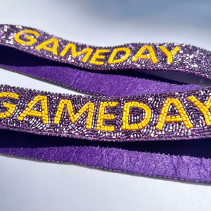 สายกระเป๋าสไตล์โบโฮทำมือ ประดับด้วยลูกปัดเม็ดเล็กแบบพิเศษ พร้อมตัวเลือกแบบสั่งทำ คุณภาพดีเยี่ยม งานปักครอสติชและงานเย็บปักถักร้อยด้วยลูกปัด - Product Image 1