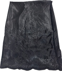 Tissu Jacquard en Soie 100% Écologique, Taffetas Uni Tissé et Brodé pour Literie, Robes de Mariée et Vêtements pour Filles - Product Image 4