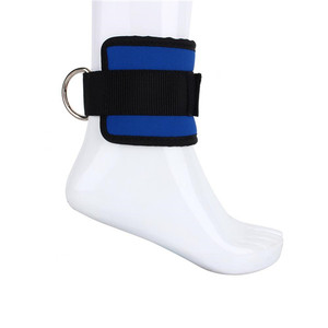 Chevillère d'entraînement avec anneau en D et sangle de cheville réglable pour exercices à câble en salle de sport et entraînements de résistance du bas du corps - Product Image 3