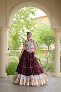 LAMOUNT Exclusive Silk Cotton <b>Chaniya</b> <b>Choli</b> with Heavy Gamthi Border Dupatta Navratri Wedding Festive Ethnic Wear Set Quick Dry - Product Image 3