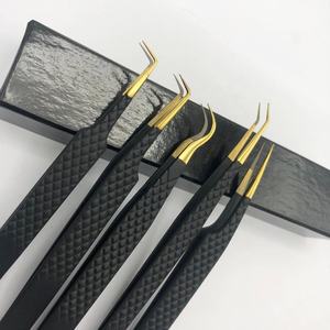 Pince à épiler professionnelle d'extension de cils en acier inoxydable de haute qualité en or noir pointe en fibre pointue-cils en gros - Product Image 5