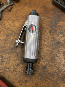 SS SAMSON SS-131 Amoladora Neumática de Escape Trasero para Consumo de Aire - Product Image 4