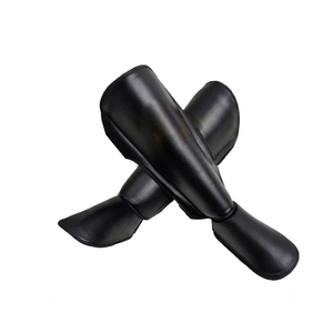 Protège-tibias noirs en PU avec protection du cou-de-pied, équipement de protection élastique à enfiler pour l'entraînement de boxe, unisexe, légers pour adultes - Product Image 1