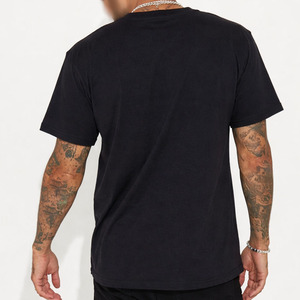 Camiseta de algodón negra unisex de corte holgado con estampado DTG de retrato de boxeo vintage para hombre al por mayor, estilo urbano, fabricante OEM - Product Image 3