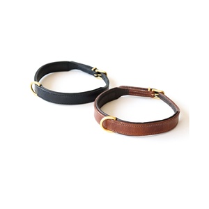 Collier de chien en cuir véritable à motif solide fait à la main rembourré en laiton matériel Rivet décoration Saman exportations fabricant en gros - Product Image 6