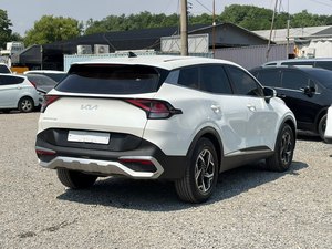 ฮุนได ครีนไวท์ สปอร์ตเทจ ปี 2022 รถ SUV มือสอง ประหยัดน้ำมัน เกียร์ออโต้ เบาะอุ่น ระบบกุญแจสมาร์ทคีย์ 5 ที่นั่ง พวงมาลัยซ้าย - Product Image 2