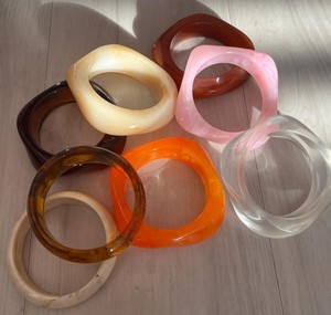 Premium Quality <b>Resin</b> Bangle for Office Look Minimal and Classy Fashion Woman Jewelry <b>Resin</b> <b>Crafts</b> - Product Image 1