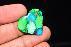 Cabochon en forme de cœur de dahlia paon de qualité supérieure - Product Image 1