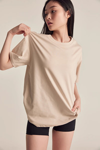 OEM ODM Women's Oversized Crew Neck Cotton <b>T</b>-<b>Shirts</b> Wholesale Women's Oversized Drop Shoulder <b>T</b>-<b>Shirt</b> 100% Cotton Tee - Product Image 3
