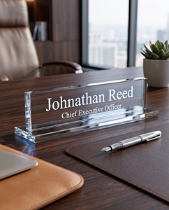 Plaque de nom personnalisée en plastique acrylique écologique, bloc de signalisation de bureau gravé pour les bureaux, la décoration intérieure et les nouvelles entreprises - Product Image 1