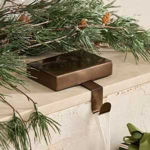 ที่แขวนถุงเท้ารูปสี่เหลี่ยมผืนผ้า EUROHOME INTERNATIONAL สีบรอนซ์ พร้อมตะขอ รุ่นรักษ์โลก EH-8101 สำหรับตกแต่งคริสต์มาส - Product Image 5