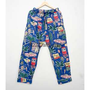 Vestido de Noche Hecho a Mano con un Diseño Hermoso, 100% Algodón, Tela Suave con Estampado Floral, Cintura Elástica y Mangas Largas - Product Image 2