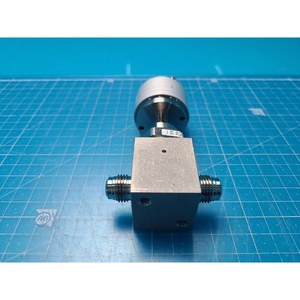 Vanne à diaphragme FUJIKIN 316L 473631 haute pureté, utilisée comme pièce détachée pour équipement semi-conducteur Legacy - Product Image 3