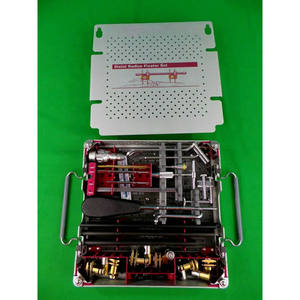 ชุดเครื่องมือผ่าตัดสัตว์ สแตนเลสสตีล แบบแมนนวล สำหรับแผ่นล็อคกระดูก อุปกรณ์ฉีดยา สำหรับวินิจฉัยสัตว์เลี้ยง Pentax CE Class I - Product Image 1