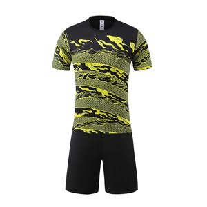 Maillot de football 2026 personnalisé imprimé par transfert thermique, short respirant à séchage rapide, uniforme d'équipe, tenue d'entraînement de football pour jeunes - Product Image 3