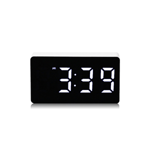 Reloj <span class=keywords><strong>Digital</strong></span> <span class=keywords><strong>LCD</strong></span> de escritorio, reloj despertador, sistema de 12/24 horas, Mini reloj de luz nocturna para estudiantes de oficina en casa y temperatura - Product Image 5