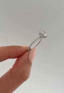 Anillo de compromiso personalizado de oro macizo de 14k con diamante cultivado en laboratorio de 2 quilates, talla cojín, certificado IGI, venta al por mayor de fábrica OEM CVD HPHT - Product Image 5