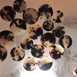 Impex กระดุมเขาควายทำด้วยมือเป็นมิตรกับสิ่งแวดล้อมใช้เทคนิคดิบสไตล์สัตว์สีธรรมชาติสูง - Product Image 1