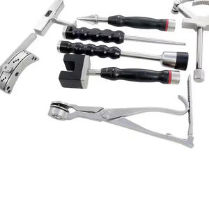 ชุดเครื่องมือผ่าตัดกระดูกและข้อ 11 ชิ้น คุณภาพสูง ผลิตจากเหล็กกล้าไร้สนิม สำหรับสะโพก เข่า กระดูกสันหลัง กระดูกหน้าแข้ง และกระดูกต้นขา ใช้พลังงานแบบแมนนวล ขายส่ง - Product Image 5