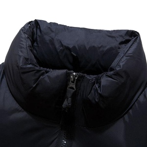 Chaqueta Acolchada Impermeable para Hombre North Custom Face - Diseños Personalizados en la Parte Delantera, Chaqueta Casual de Invierno con Bordado, Cierre de Cremallera, Alta Calidad, 320g - Product Image 3