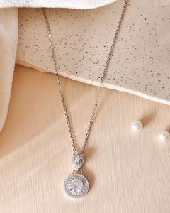 Collar con Colgante de León de Plata de Ley 925 con Circonitas para Mujer, Regalo de Joyería para Novia o Dama de Honor, Collares con Colgante Finos - Product Image 2